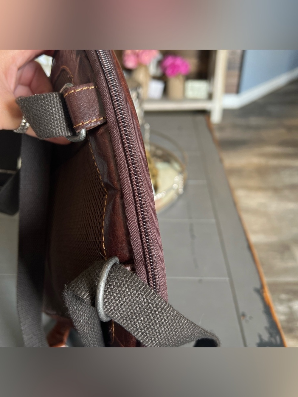 Jack Georges Small Convertible Backpack /Crossbody Leather - Picture 7 of 15